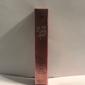 IT HYDRATING COLOR AWAKENING LIP TREATMENT SERUM